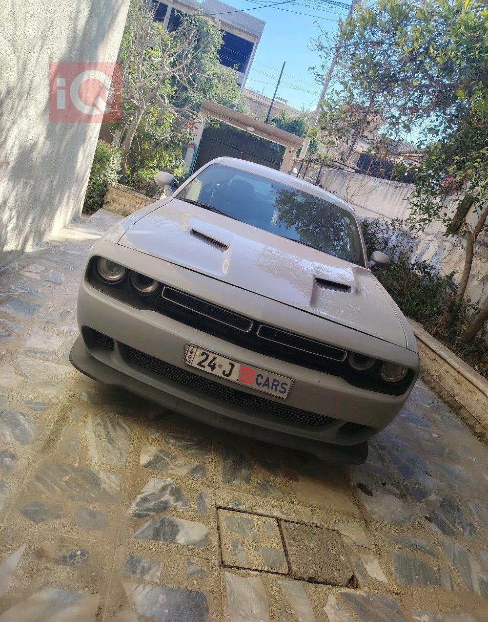Dodge Challenger